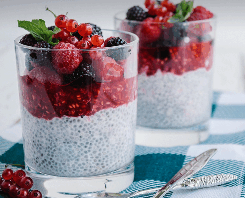 Pudding de chía con frutos rojos