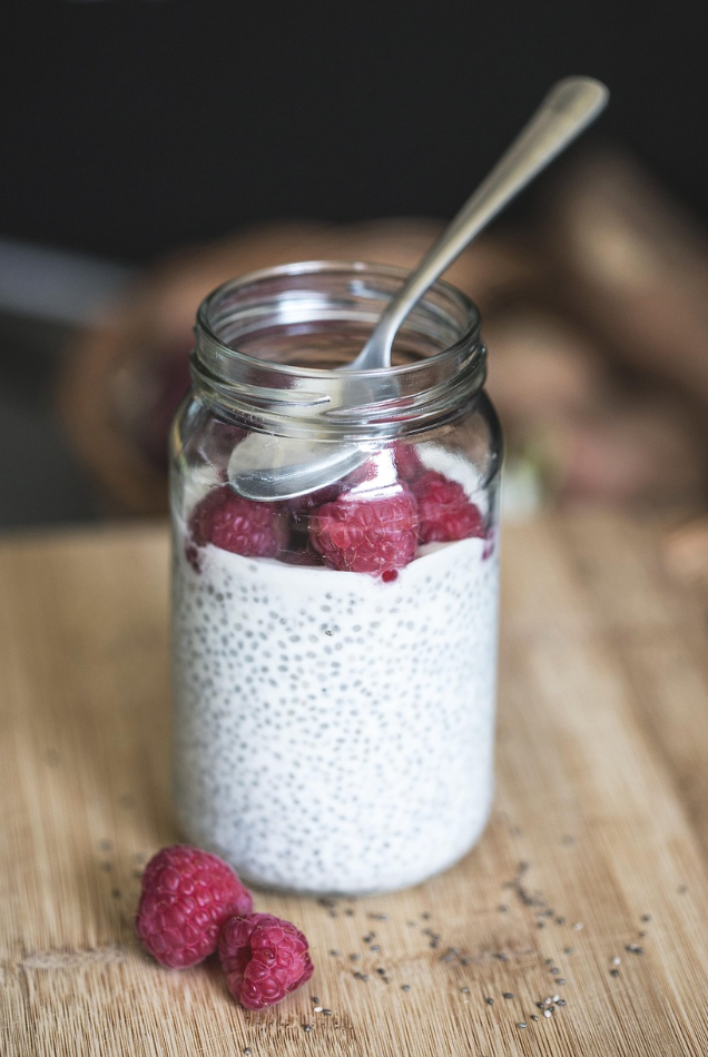 Pudding de chía con frutos rojos