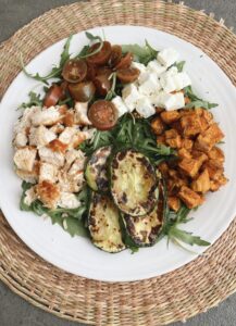 Ensalada con pollo y boniato