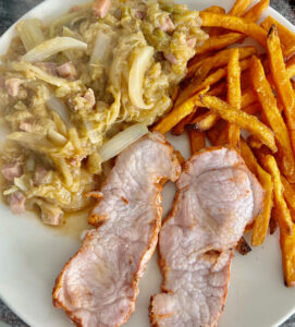 Filetes de lomo con boniato y repollo