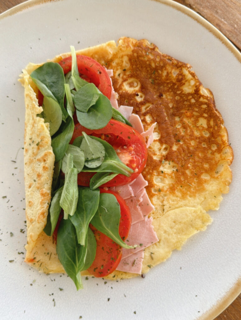 Tortita con tomate y jamón