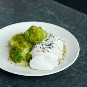 Pollo a la plancha con brócoli al vapor