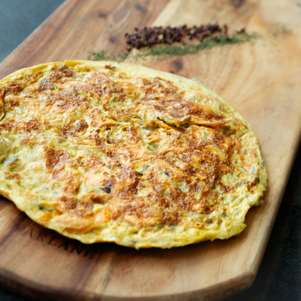 Tortilla de boniato con gazpacho