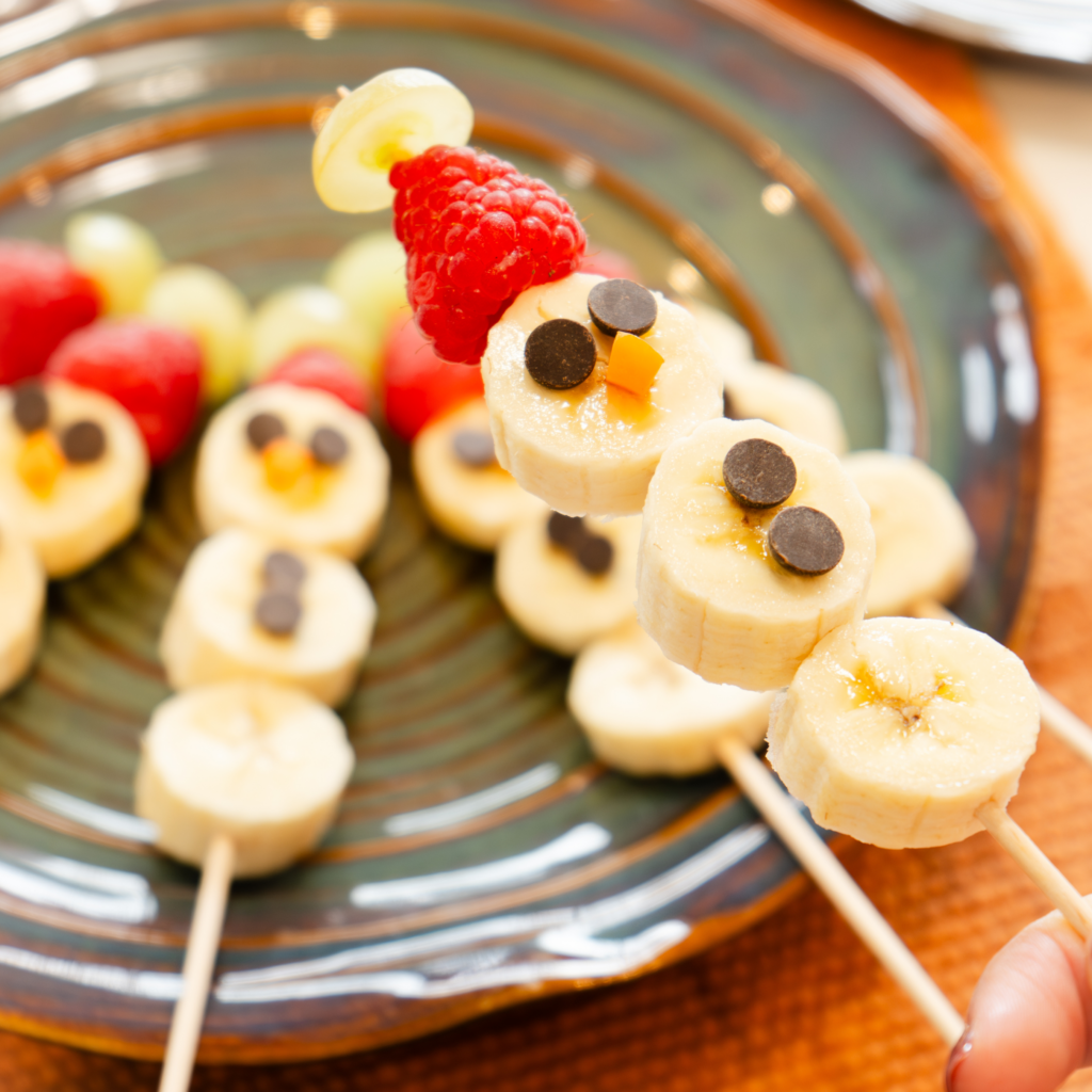 Muñeco de nieve con frutas