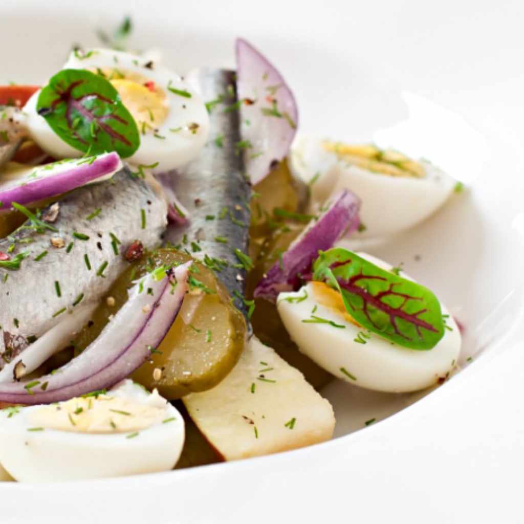 Ensalada de sardinas y aguacate